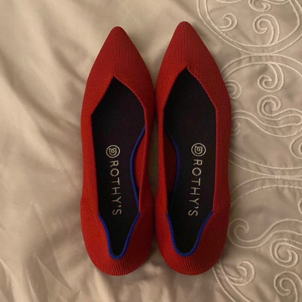 Brand new Rothy’s Sz. 9